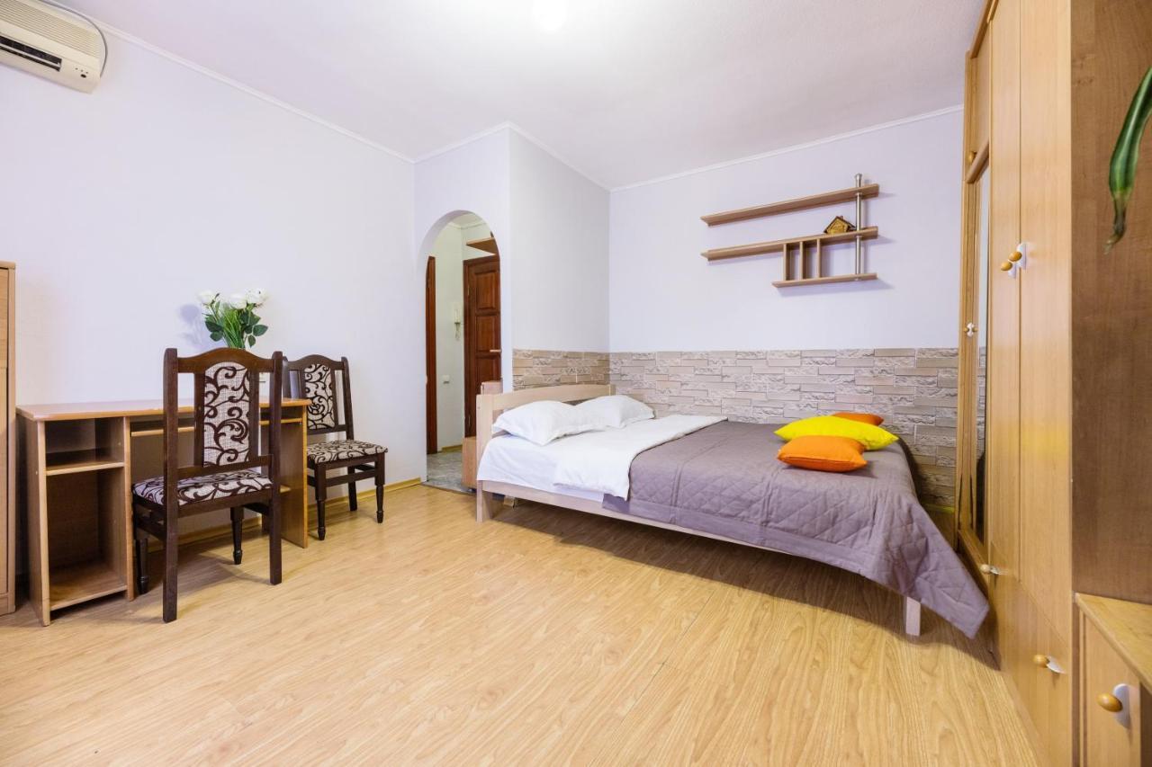 Apartments On Pechersk Киев Стая снимка